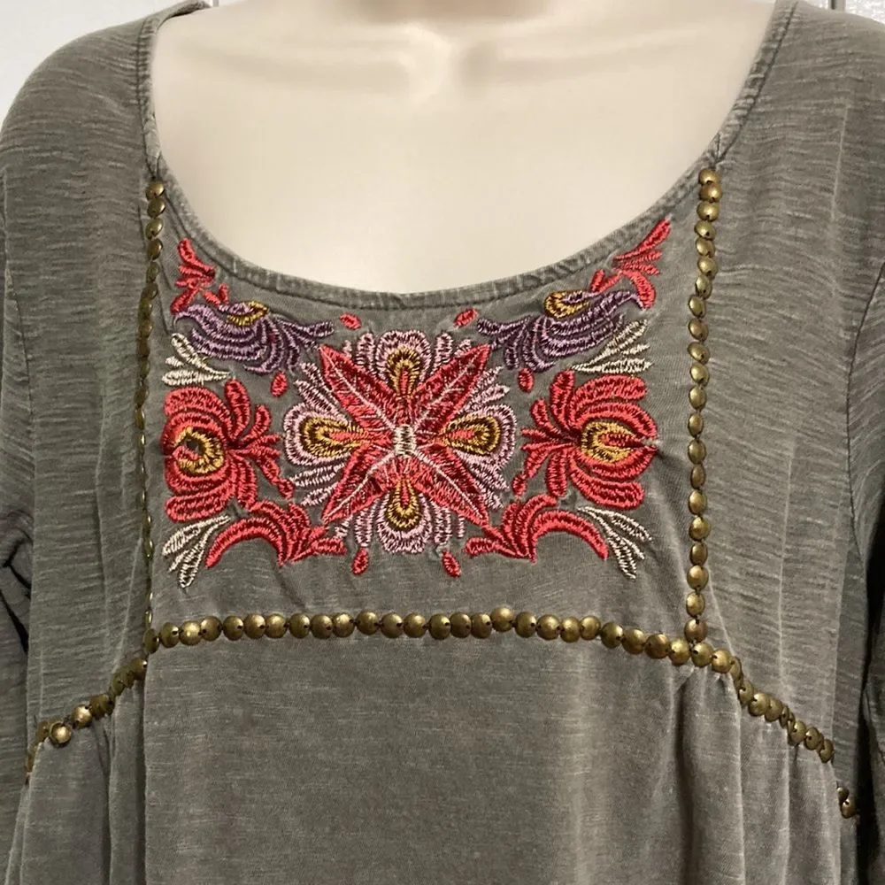 Urban Outfitters ECOTE Embroidered Studded Floral Bohemian Crop Top Womens Small - Picture 5 of 12